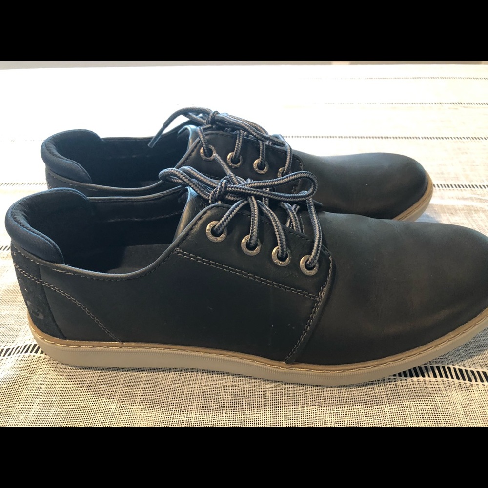 Skechers classic fit air-cooled memory foam